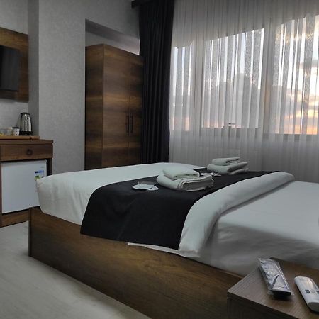 Acar Airport Hotel Plus Arnavutkoy Esterno foto